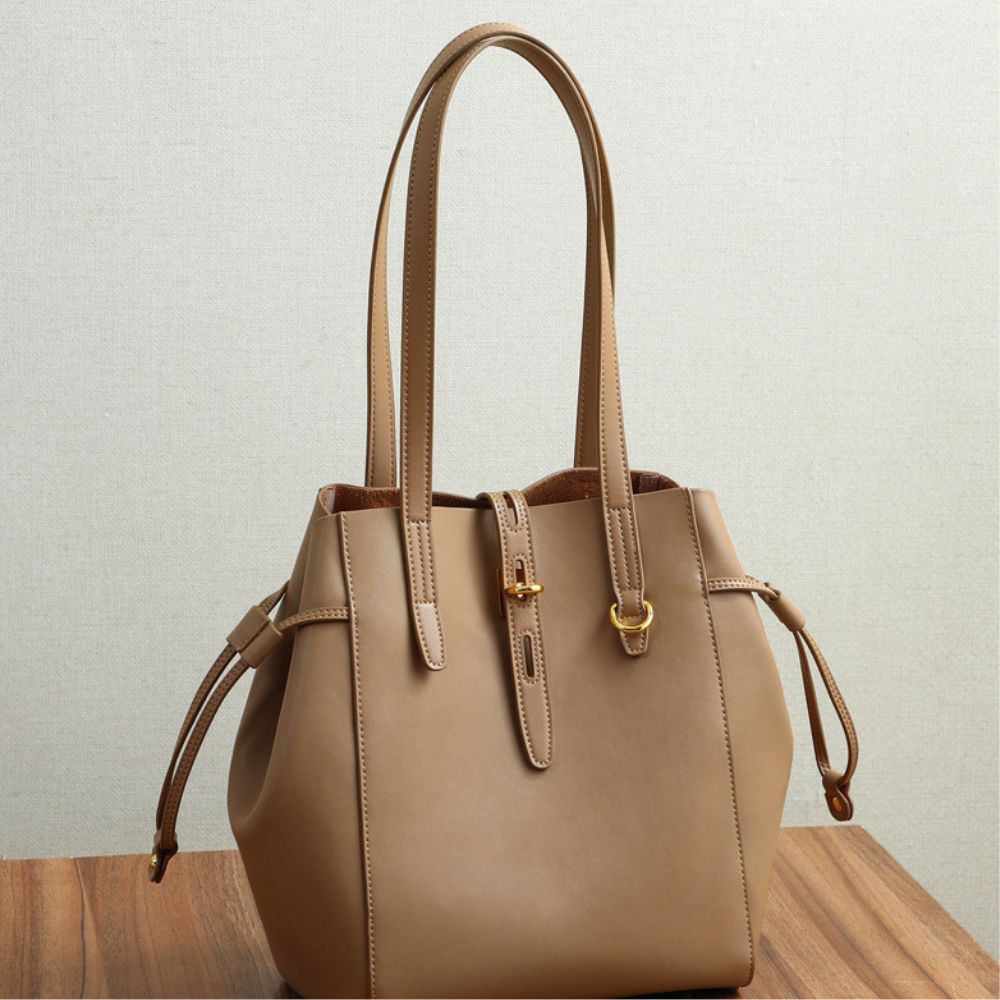 Retro Genuine Leather Shoulder Bag for Women – Soft Cowhide Daily Work Bag with Sandwich Pocket (Loquat Brown, Khaki)